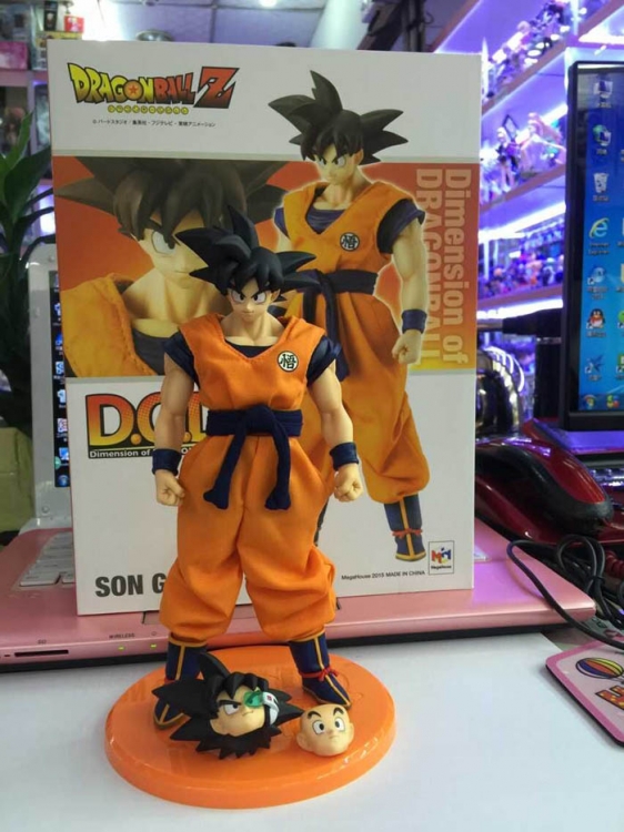 DRAGON BALL Gogku Figure 27cm