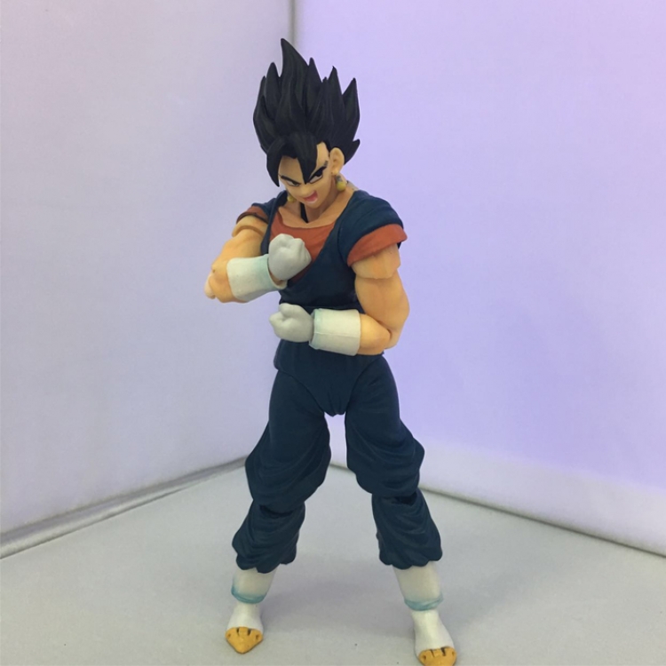 Figure DRAGON BALL Figure Dragon Ball  Vegeta  17cm